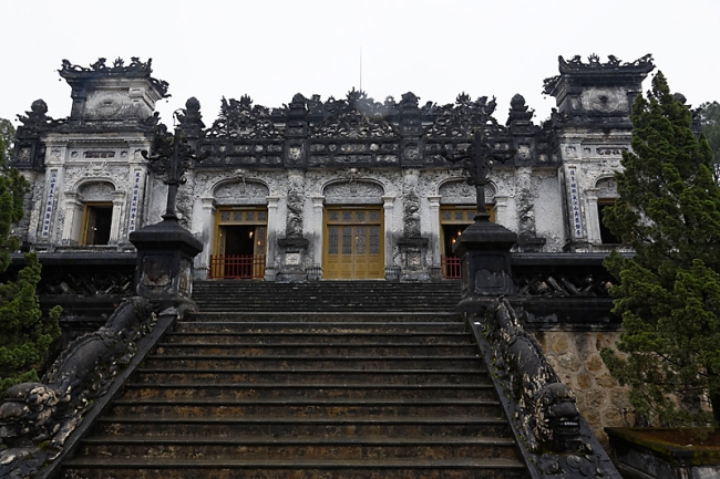 Hué-Tombeau de Khaï Dinh-031